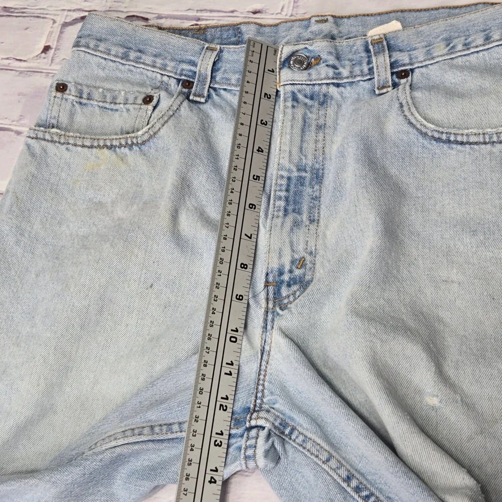 Vintage Levis 560 Loose Fit Denim Shorts Mens 34 Light Wash Distressed 90s Baggy